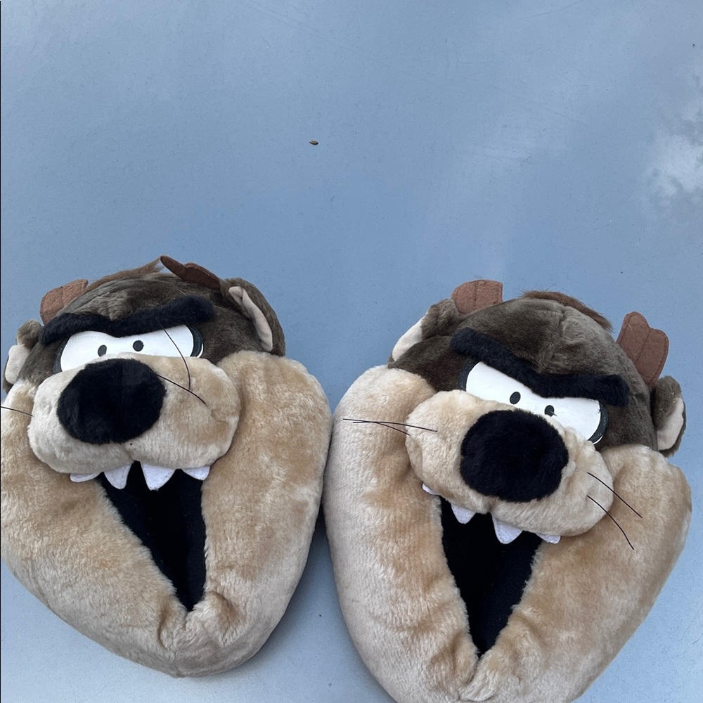 Cozy Cartoon Character Kids Slippers - Brown and Tan